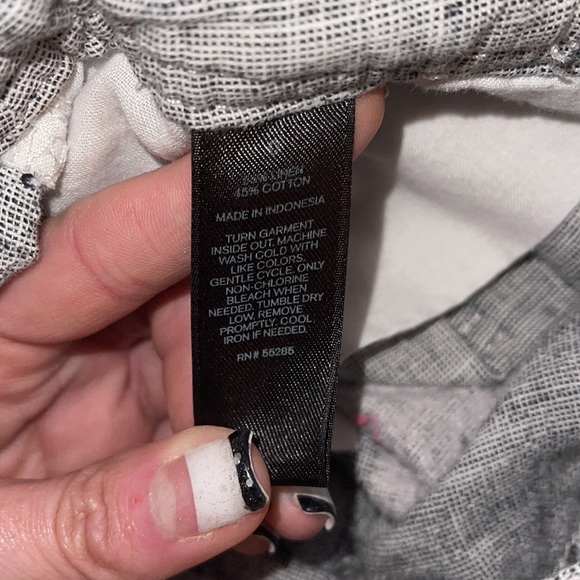 EXPRESS SHORTS - Picture 3 of 3